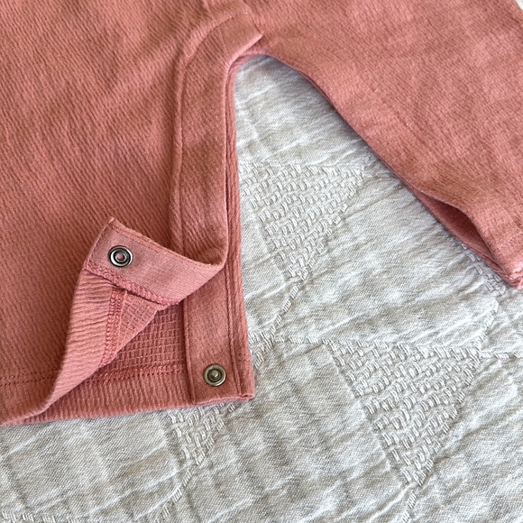 Carter’s Ruffle Romper - Picture 4 of 8